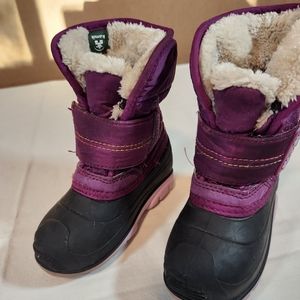 Kamik snow boots little girls size 8